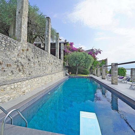 Villa Rachele: Stunning Luxury Villa In Centre Gargnano With Private Pool And Breathtaking Views Экстерьер фото