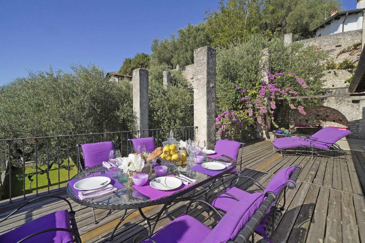 Villa Rachele: Stunning Luxury Villa In Centre Gargnano With Private Pool And Breathtaking Views Экстерьер фото
