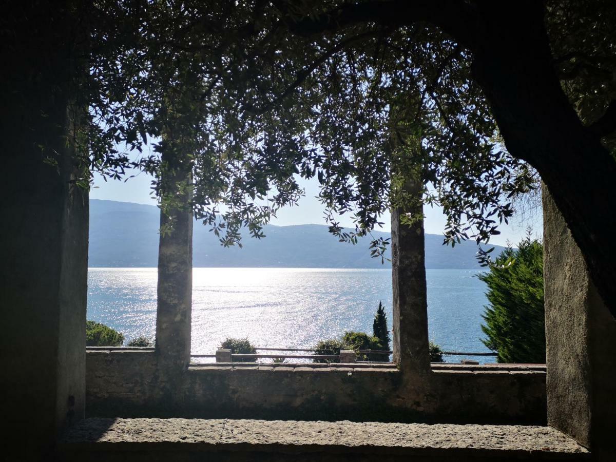 Villa Rachele: Stunning Luxury Villa In Centre Gargnano With Private Pool And Breathtaking Views Экстерьер фото