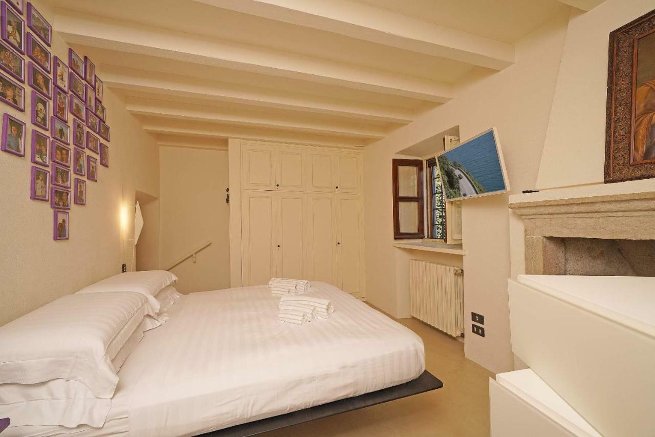 Villa Rachele: Stunning Luxury Villa In Centre Gargnano With Private Pool And Breathtaking Views Экстерьер фото