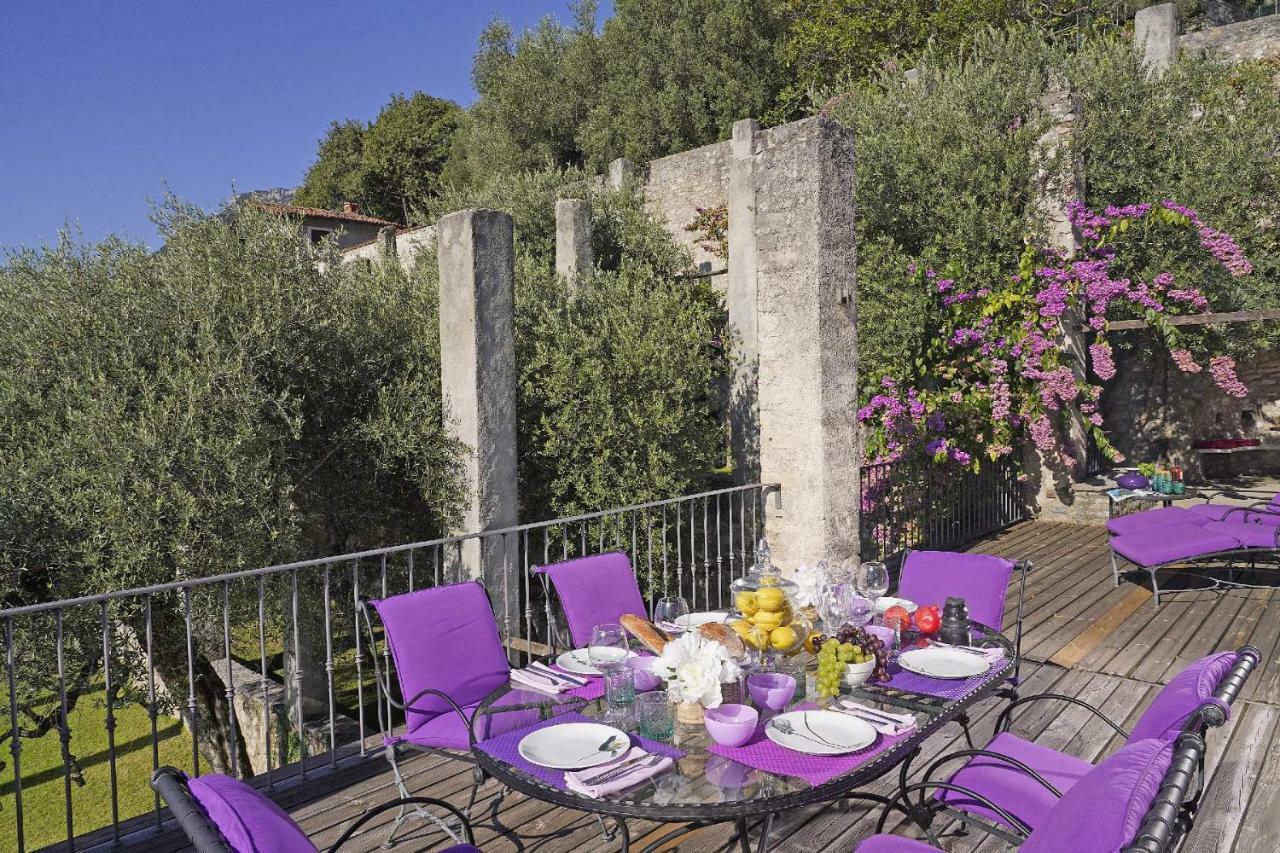 Villa Rachele: Stunning Luxury Villa In Centre Gargnano With Private Pool And Breathtaking Views Экстерьер фото