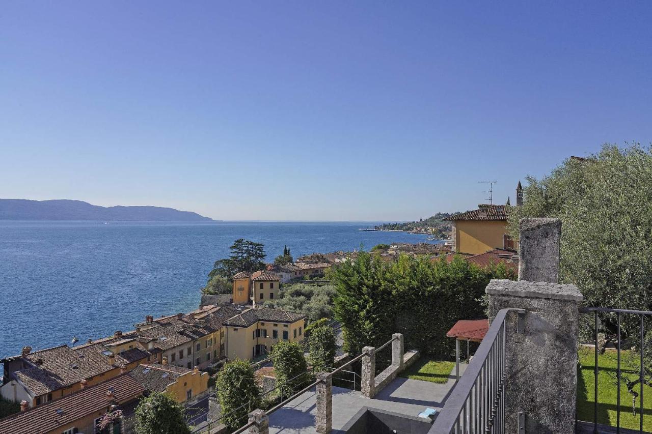 Villa Rachele: Stunning Luxury Villa In Centre Gargnano With Private Pool And Breathtaking Views Экстерьер фото